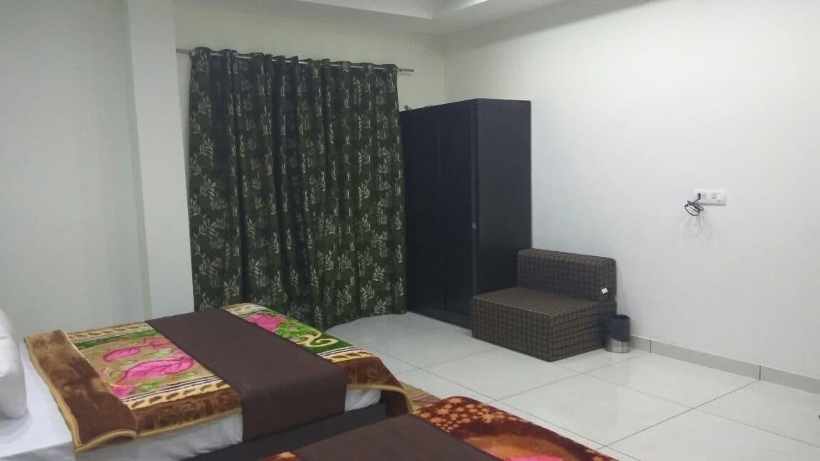 Oyo 30415 Hotel White City Anandpur  Экстерьер фото